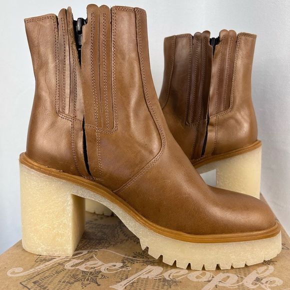 Free People Women's James Chelsea Tan Leather Lug Sole Chunky Heel Boots size 9 - Picture 5 of 10